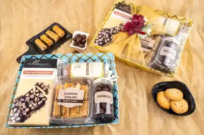 Dragees, Baklava & Coconut Cookies Hamper