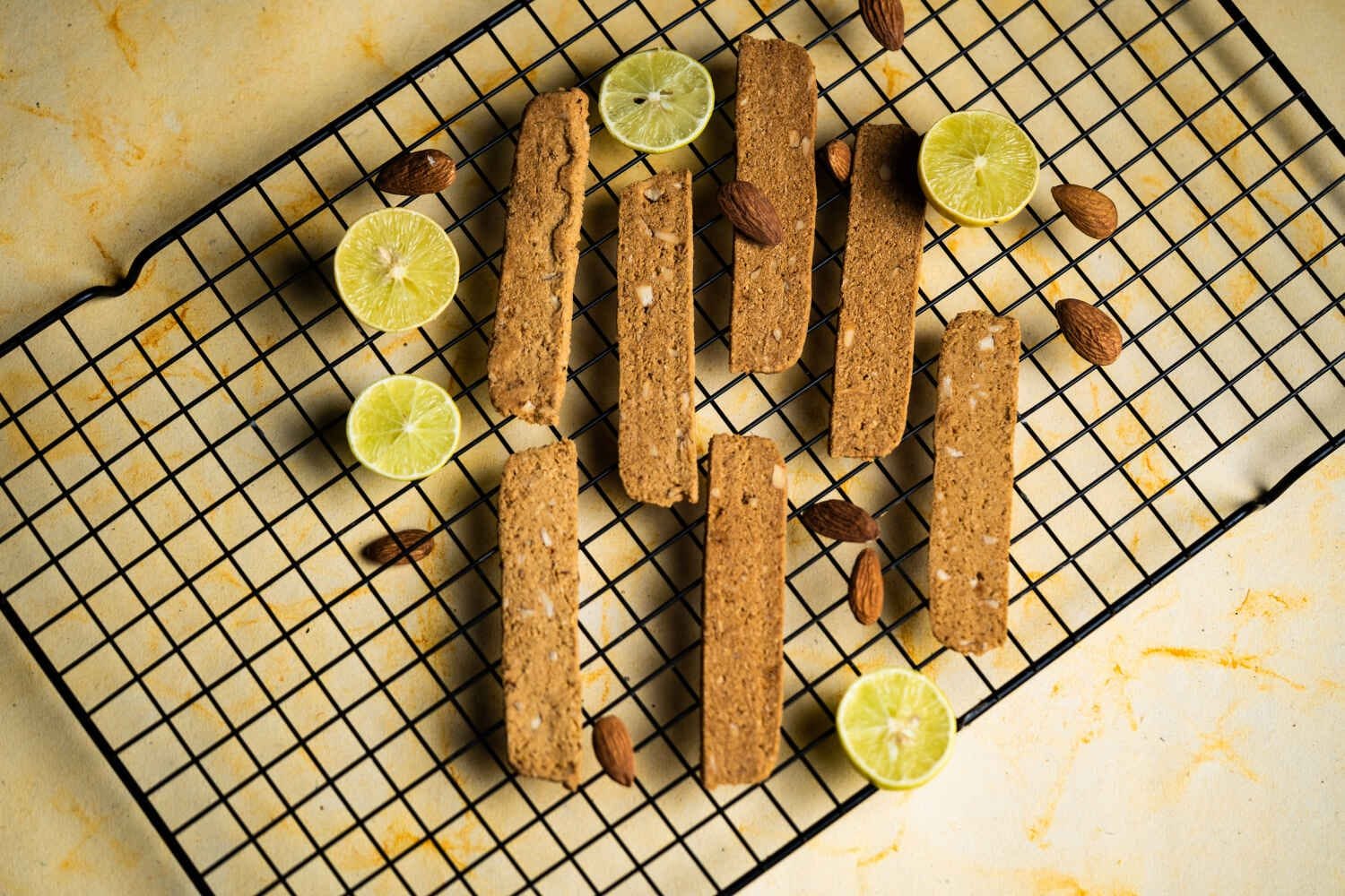 Almond Crunchy Sticks